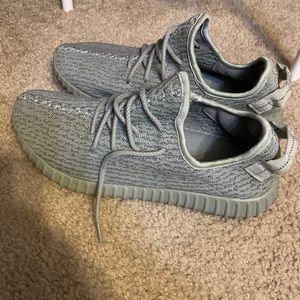 Yeezy moonrock